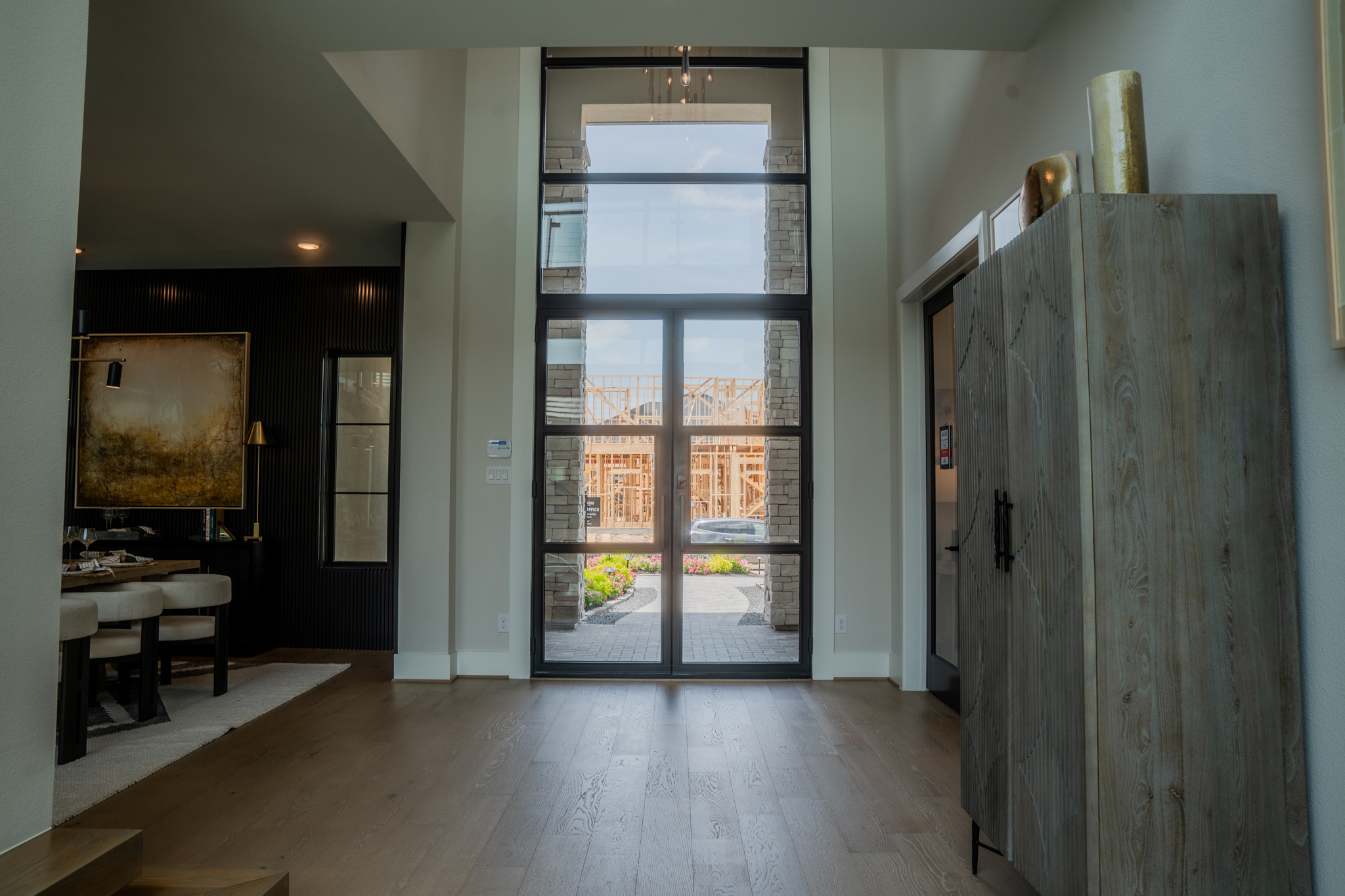 Partners In Building - 90' — 2
